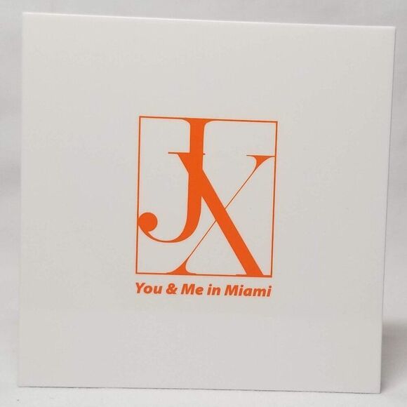 Just Ximena - You & Me in Miami Eyeshadow - Picture 4 of 6